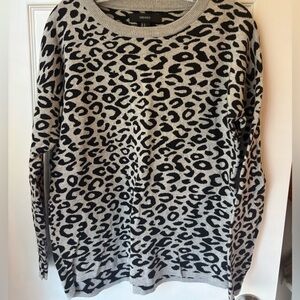 FOREVER 21 SWEATER